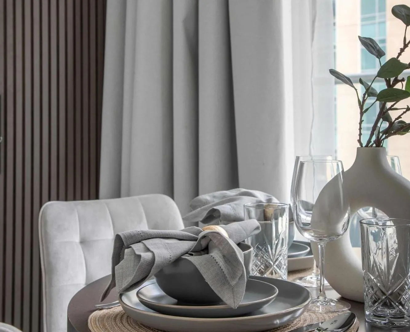 Frank Porter - Burj Views Central Tower Dubai